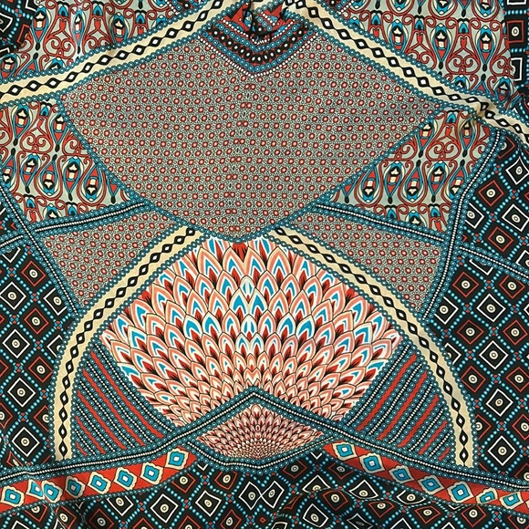 Tolani Women’s Tunic Size Large - Picture 2 of 5